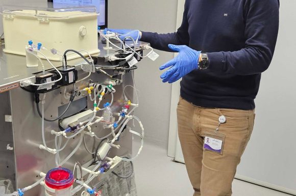 A woman’s uterus has been kept alive outside the body for the first time